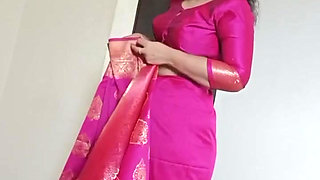 Indian girl in her traditional dress in hotle room with  her boyfriend sex and injoying