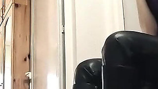 Smoking and humiliating