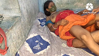 Village Bhabhi Wearing Red Saree Got Fucked by Bihari Boy