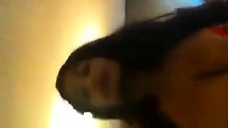 Big-Titted Indian Girl Masturbates on Webcam