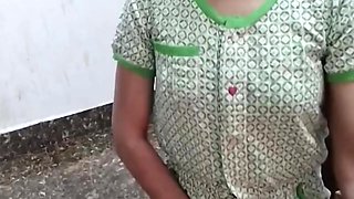 Muslim Girl Ko Paise Dekar Jabar Dasti Pel Diya