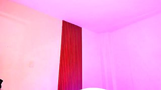 Brunette Solo Webcam Masturbation
