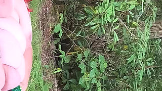 Stranger Followed Her up in the Woods Shes Squirting in His Face