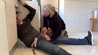 Naughty MILF blowjob filthy xxx movie