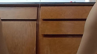 Pissing in My Pantyhose