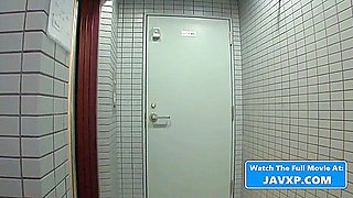 Japanese Babe Shagged In The Public Toilet