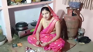 Stepmom Rajlaxmi Aunty wants it now, let's get wild