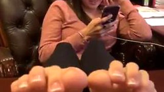 Gorgeous lady in glasses shows off perfect soles and long toes: Amateur, Babe  Brunette Porn
