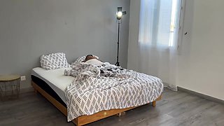 Calamity Jane gets caught up in Phil's game - Jacquie et Michel TV