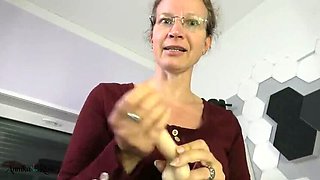 Hot MILF Annika Bond Gives Dirty JOI & Wank Instructions in HD
