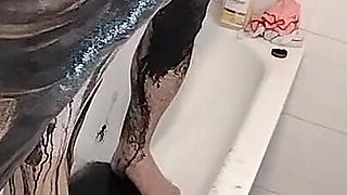 Amateur Couple Takes a Bath, Wife with Hairy Pussy, Big Ass, Big Tits.