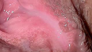 Extreme Clise up Orgasmic Squirting 18 Years Old Girl Pussy