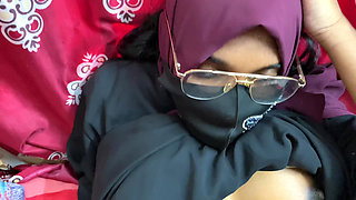 I fucked my Hot sexy School bestie come to house fucking big dick