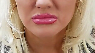 Jerk off to My Middle Finger Humiliation JOI