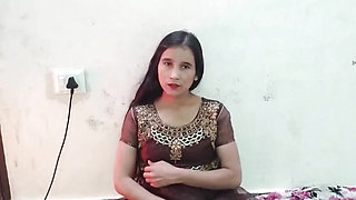 Cute sister in law ko bathroom me patak ke jabar dasti pela