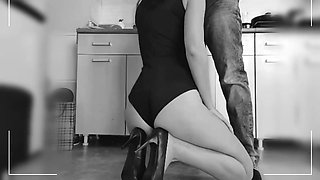 Demien Hugo - Housewife Fucked In The Kitchen On 5 Min