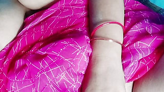 Desi 22 Plus girl hot scene with sexy toy come and fuck me desi village girl