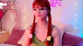 Lewd amateur brunette teen meg davis webcam masturbation