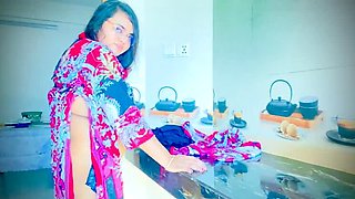 Bangladeshi Hot Mom Nadiyaxxx02 Seduces Boy in Kitchen While Cooking - Sweet Pussy Scent Leads to Stepmom Sex