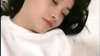 The female student who is still taking the postgraduate entrance examination looks too pure and must be a school beauty in school