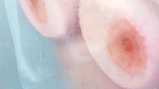 amateur candy i flashing ass on live webcam