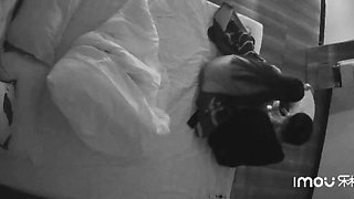 Horny fat arab housewife fingered on amateur hidden cam
