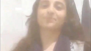 My Czn Having Fun in Bathroom on Video Call
