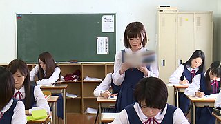 schoolgirl sucks off the teacher in front of the whole class