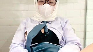 High school student comes home from school caught brutal masturbation until squirt fountain