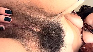 Pulled amateurs close up car sex