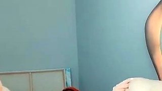 Amateur Blonde Teen Plays Solo with Toy Webcam Porn