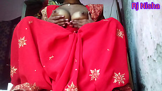 Desi aunty Rj Nisha big pussy masturbate by three fingers and handjob