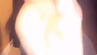 Webcam beauty and her toys have solo sex