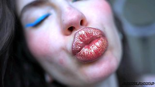 Glamour Girl Kiss with Sweet Shiny Juicy Lips