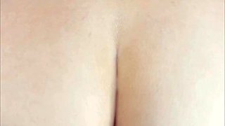 Quinn's Curvy Allure in a Homemade Passionate Encounter