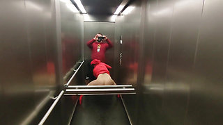 Very Risky Sex in a Elevator with Hot Neighbor Dada Deville