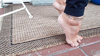 Amateur Blonde Mature Wife Enjoys Feet Worship