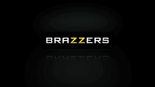 Shopaholic Pussy With Johnny Sins, Nikki Delano - Brazzers