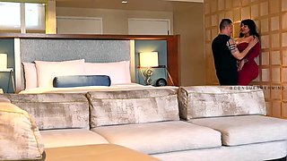 Curvaceous Mommy Gets A Creampie