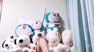 Feeling Sensitive Alone at Home Can't Stop