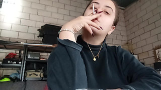 PAWG Girl Smoking Slim Cigarette