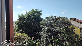 I Love It When the Neighbors See