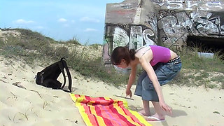 Cute 18 Years Brunette Shows Hairy Pussy at Beach