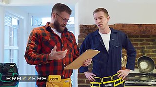 BRAZZERS - Insane Maya Rose’s Sudden Leaks Get Tucked By Xander Corvus' & Danny D's Huge Plumber Contraptions