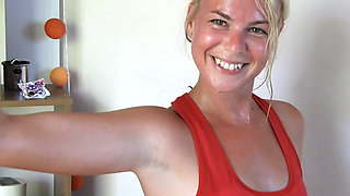 Sunday Sweaty Workout + Hula Hoop Fun