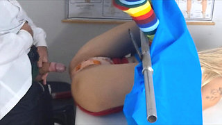 The Gynecologist Couldn't Oppose the Patient's Vagina!