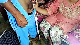 Pakistani Driver Fucked owner wife