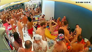 glamourous french swingers club 014
