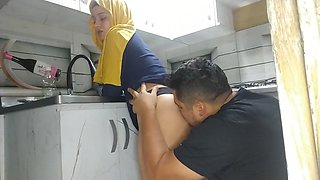 Sloppy Muslim in the Kitchen Fucked