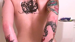 Brunette Solo Webcam Masturbation